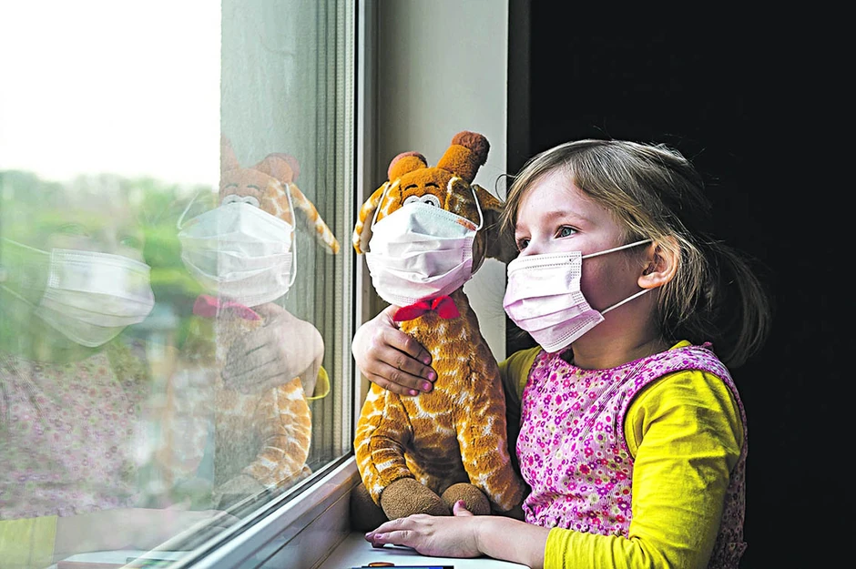 Deca treba da ostanu kod kuće ukoliko oni ili njihovi roditelji ili staratelj boluju od neke od težih hroničnih bolesti