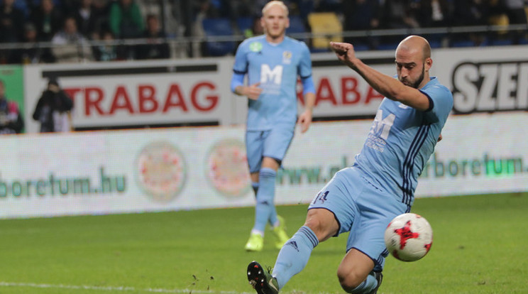 A Puskás Akadémia a hétvégén 1-1-es döntetlent játszott a Ferencváros ellen /Fotó: Grnák László