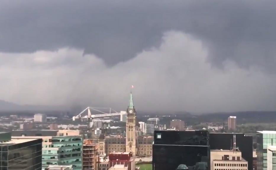Óriási tornádó pusztított Ottawában / Fotó: Twitter
