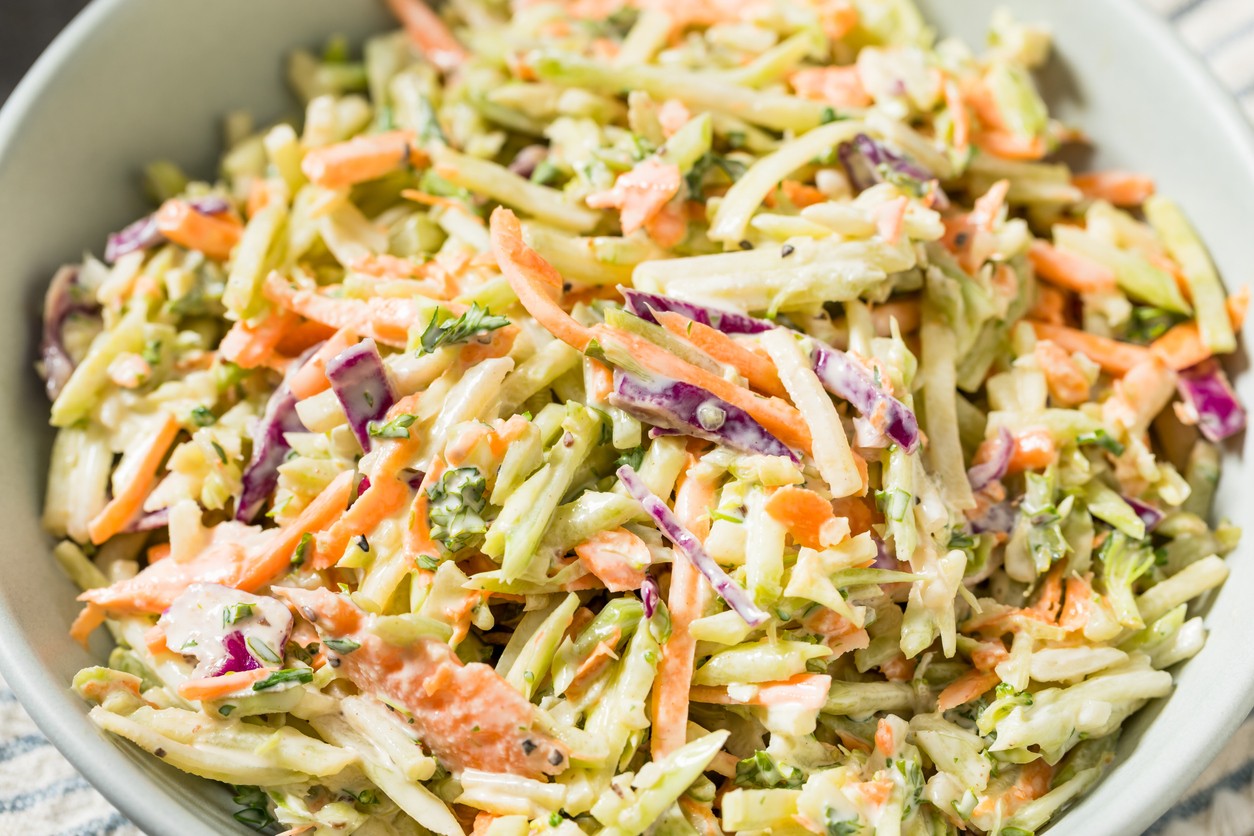 You will love the traditional coleslaw salad. (illustrative photo)