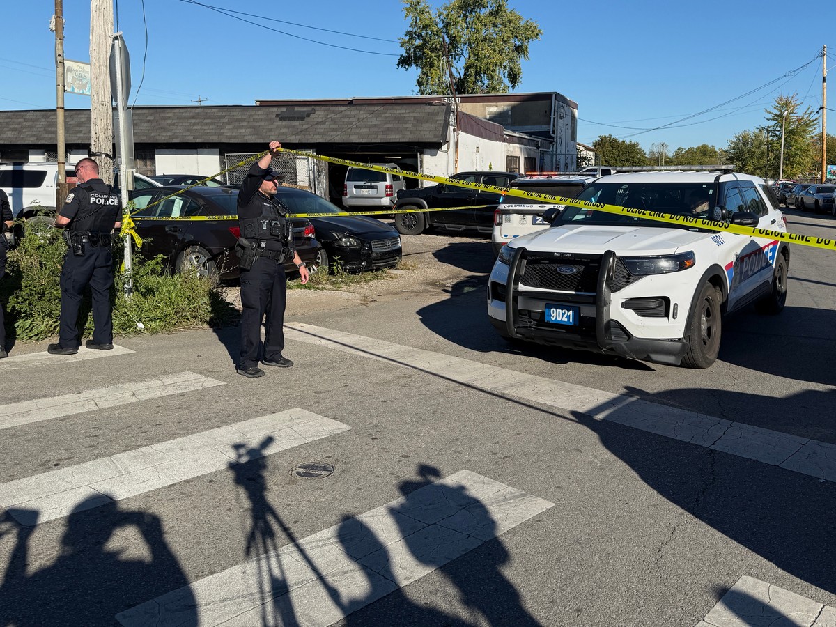 PUCNJAVA KOD DŽAMIJE U AMERICI, IMA MRTVIH! Krvavi incident na parkingu stambenog kompleksa, policija otkrila nove detalje