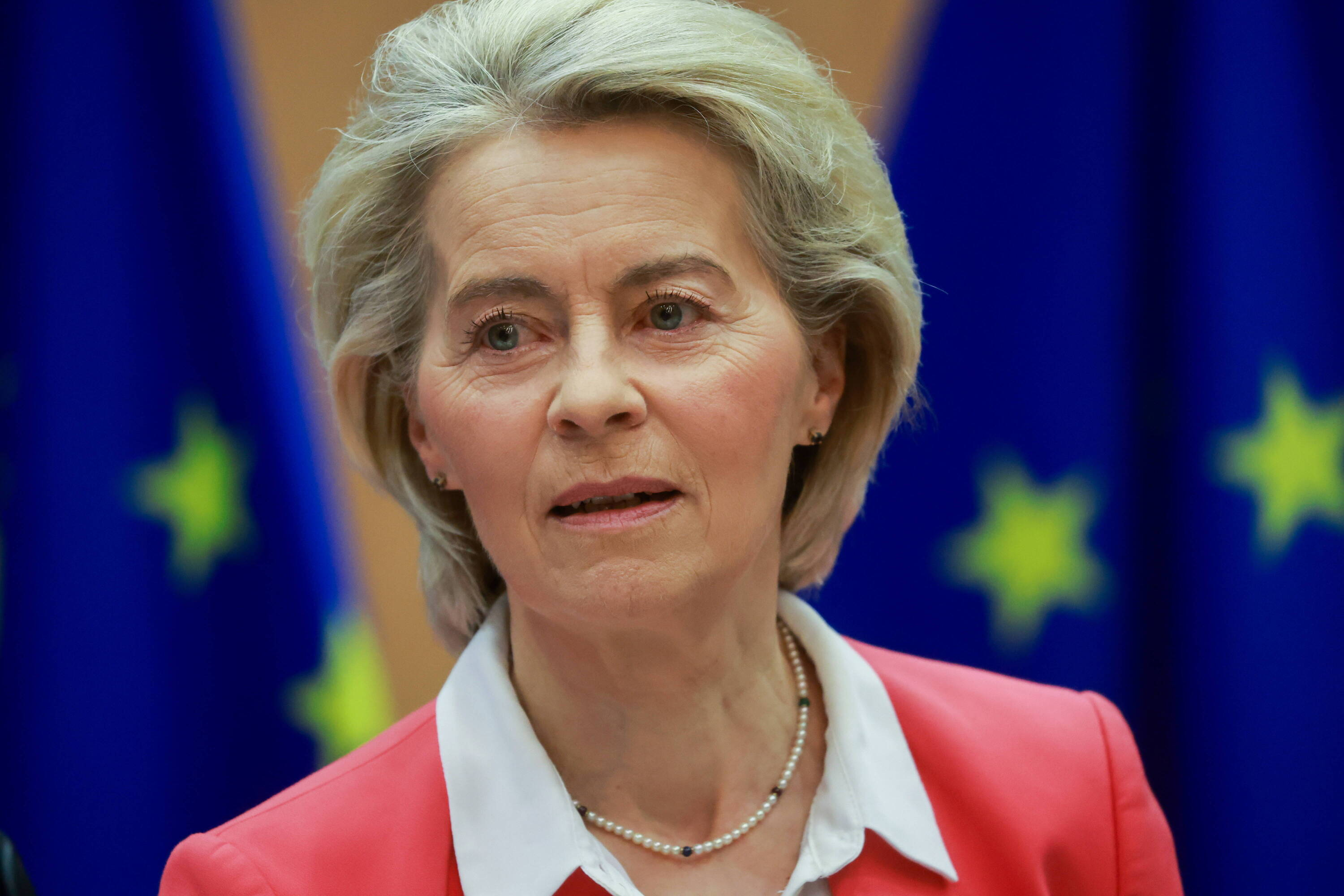 Rocznica inwazji: Von der Leyen jedzie na Ukrainę na zaproszenie Zełenskiego