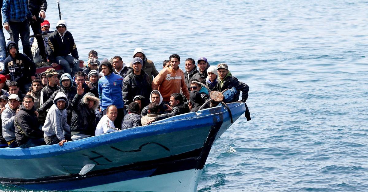 Это конец Шенгенской зоны? Испания легализует пребывание полумиллиона нелегальных иммигрантов