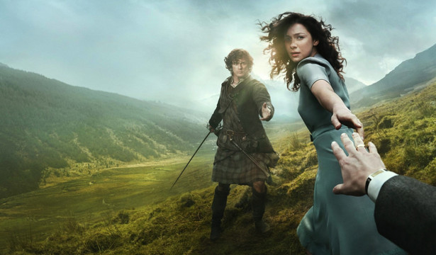 "Outlander, sezon 1": Seks, waleczne serca i podróże do przeszłości. RECENZJA DVD
