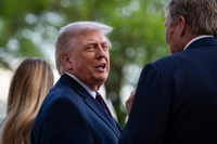 Wojna domowa u republikanów. Donald Trump walczy z kolejnym kongresmenem