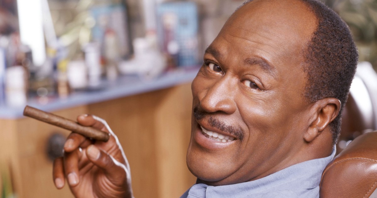Meghalt John Amos