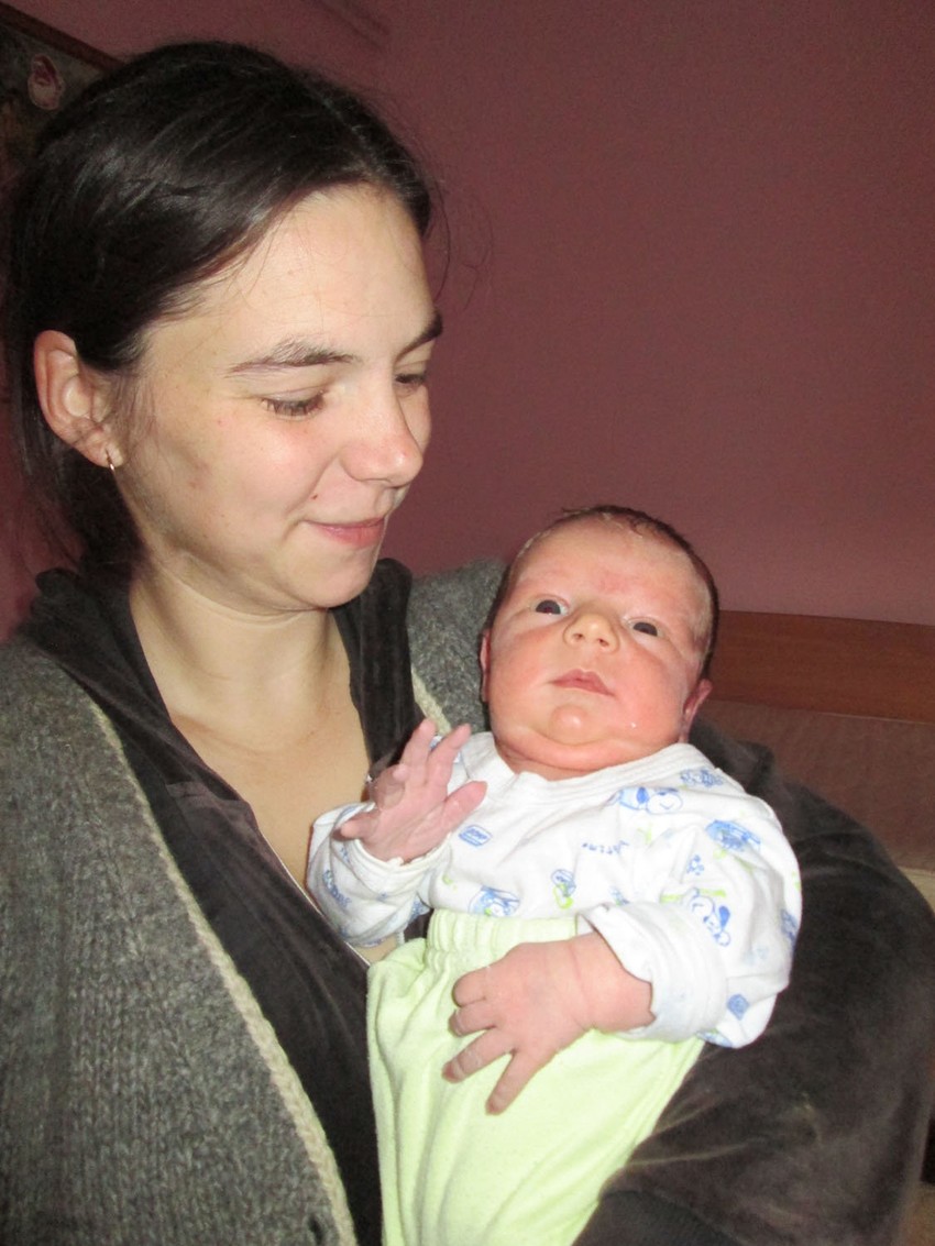 Četvrto dete: Majka Mirjana sa sinom Ognjenom