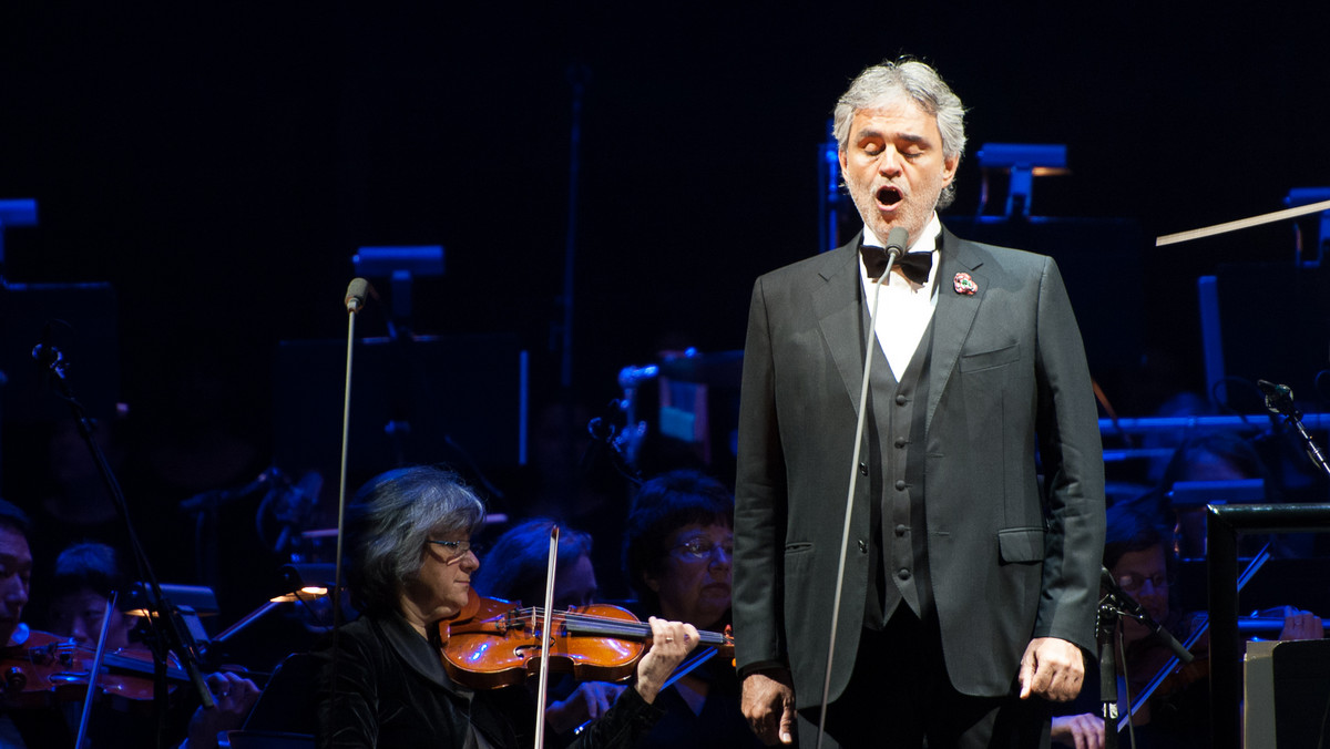 Andrea Bocelli, światowej sławy tenor, wystąpi w Polsce. Artysta zagra w Krakowie na stadionie Cracovii. Koncert odbędzie się 30 sierpnia 2014. Ceny biletów i więcej szczegółów wkrótce.