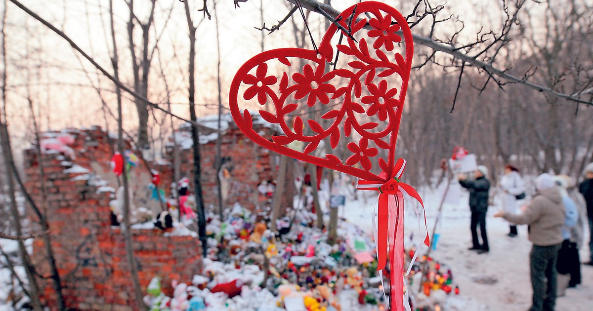 Selfie na miejscu zbrodni. "Wszyscy jesteśmy tanatoturystami"