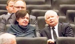 Kaczyński w kinie. Obok niego Anna Religa