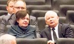 Kaczyński w kinie. Obok niego Anna Religa