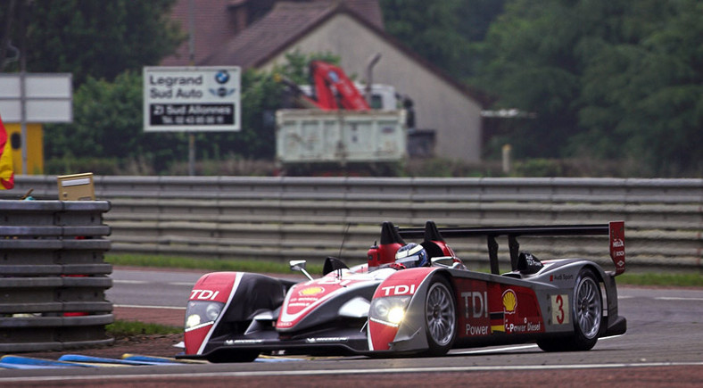 24 godziny Le Mans 2008: niespodziewana porażka Peugeota (fotogaleria)