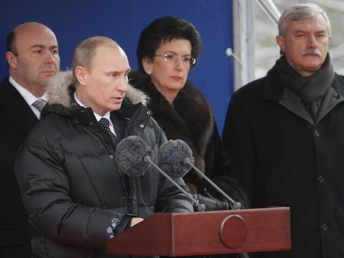 Mihail je prvi muškarac iza Putina