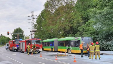 W Poznaniu palił się autobus komunikacji miejskiej. Komisja MPK bada przyczyny pożaru