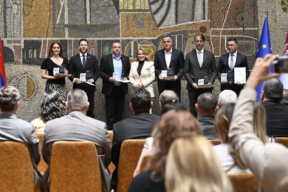 Reforma javne uprave uz podršku EU: Prvi put u Srbiji obeležen Dan državnih službenika