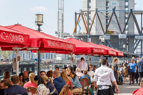 Žena na novom snimku ugledala POKOJNOG MUŽA koji je mrtav već DEVET GODINA: Zanemela je od ovog videa, tragediju zasenila MISTERIJA