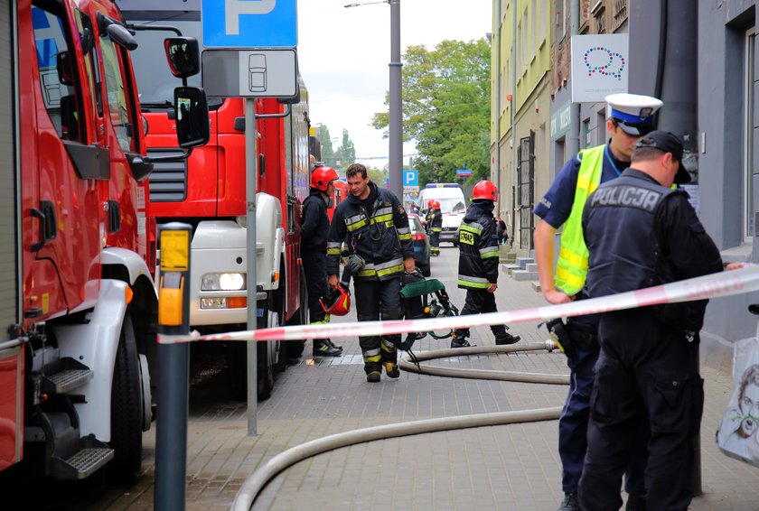 Pożar na Limanowskiego w Łodzi. Nie żyje 58-letnia kobieta