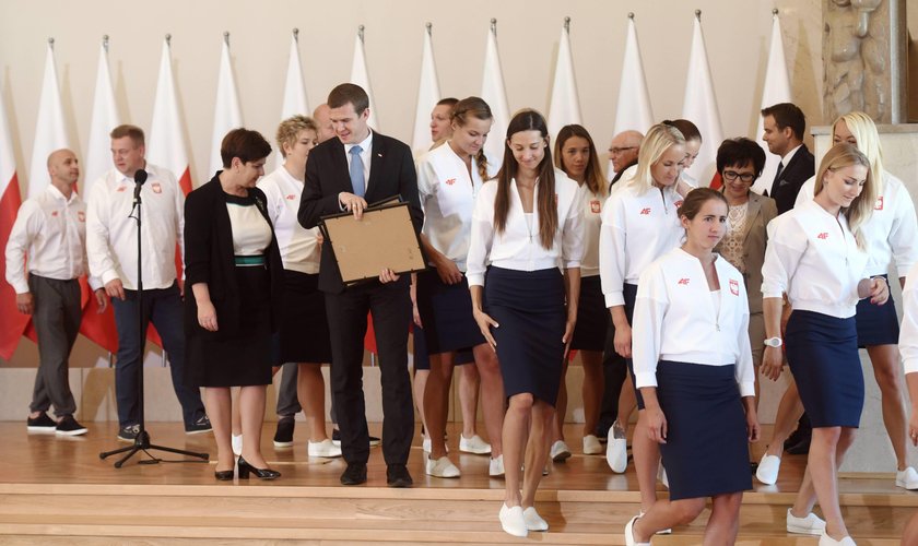 Premier Beata Szydło pogratulowała polskim medalistom z igrzysk Rio 2016