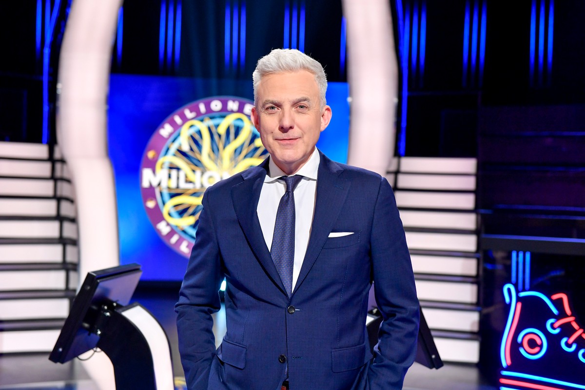 Hubert Urbański od lat prowadzi "Milionerów" w TVN