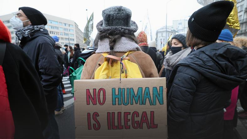 Demonstracja pt. "Nikt nie jest nielegalny" w Warszawie