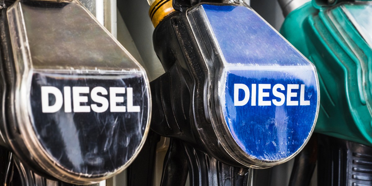 Diesel droższy od benzyny Pb95 - taki stan na stacjach paliw może utrzymać się co najmniej do wiosny