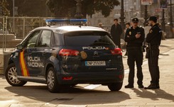 Hiszpania: Więzienie dla Polaka, który odmówił założenia maseczki