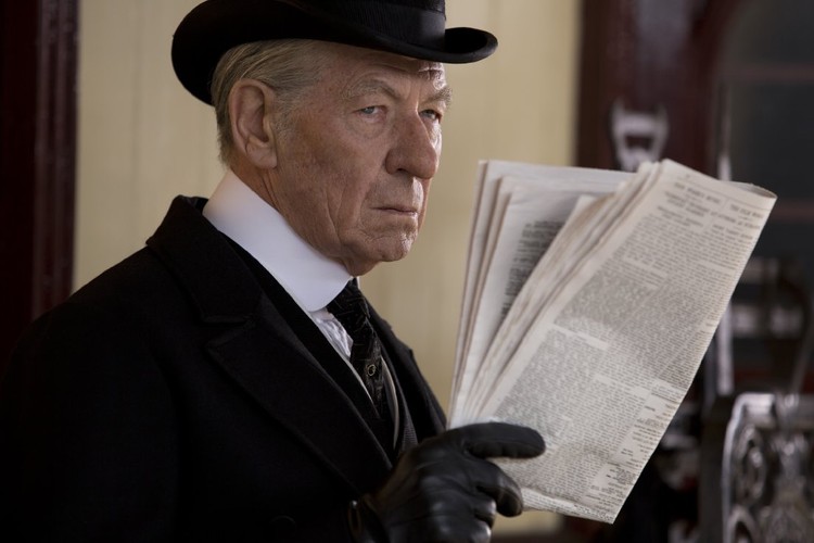 Ian McKellen leciwym Holmesem