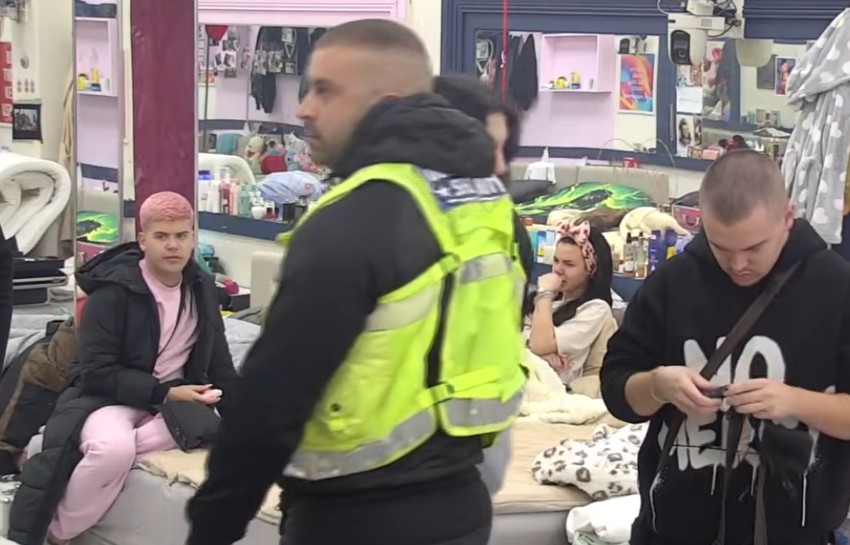 Anita Stanojlović lomila sve pred sobom: Napravila haos, obezbeđenje reagovalo