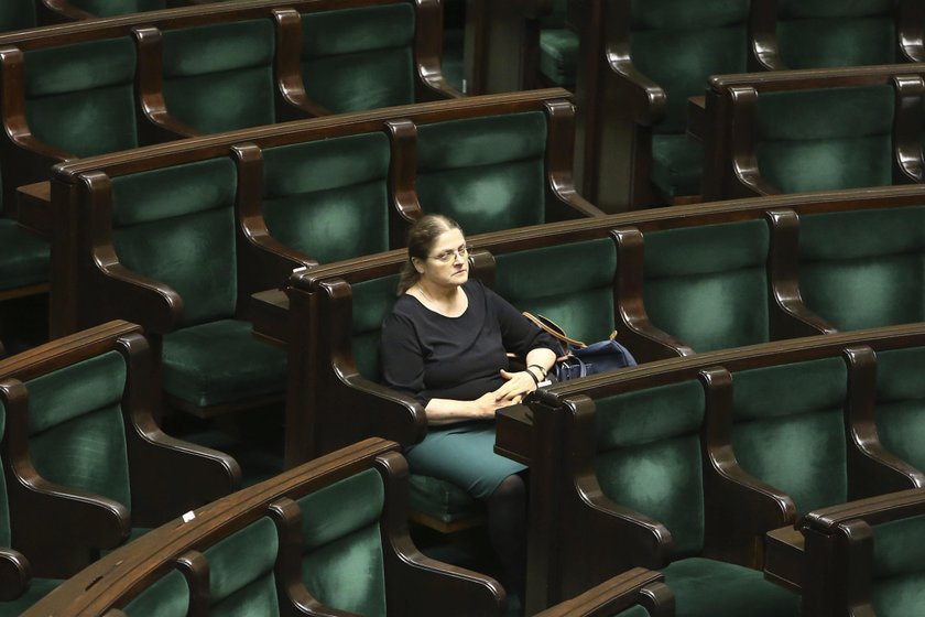 PiS odcina się od Pawłowicz. Ale się wściekła!