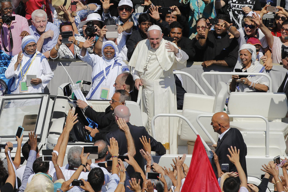 VATICAN CANONIZATION THERESA (Pope Francis canonization Mother Teresa)