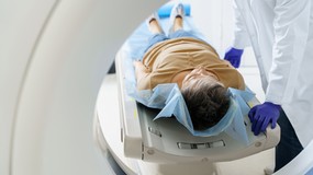 Rezonans magnetyczny poza kolejnością. Kto ma prawo do szybszego terminu? [LISTA]