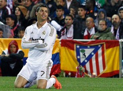 Derby dla Realu. Królewscy rządzą w Madrycie. Hat-trick Ronaldo. Wideo