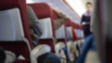 Gdzie usiąść w samolocie, żeby nie odczuwać turbulencji?