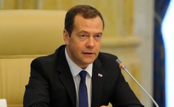 Miedwiediew atakuje Kaczyńskiego i Morawieckiego. "Polityczni wyrzutkowie"