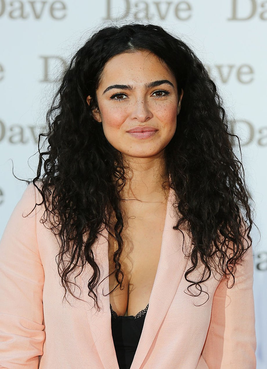 Anna Shaffer