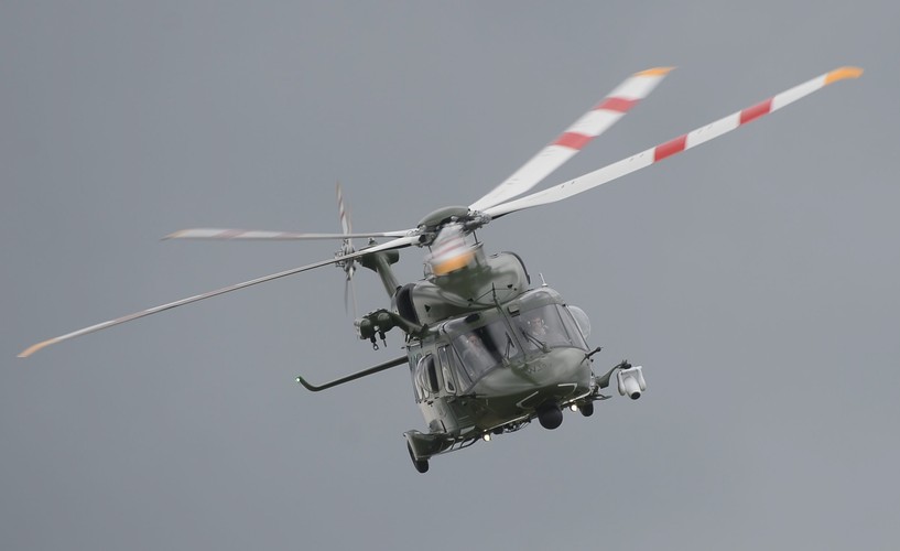 Fakt złożenia zarówno przez PZL-Świdnik, jak też firmę z Mielca ofert offsetowych spełniających wymagania przetargu potwierdził w wystąpieniu sejmowym wiceminister gospodarki Arkadiusz Bąk. Wiceminister zwrócił także uwagę, że obydwie firmy mające zakłady w Polsce zaoferowały interesujące projekty offsetowe dla WZL1 w Łodzi i Dęblinie oraz WZL2 w Bydgoszczy, a oprócz tego wiele dodatkowych projektów ważnych dla rozwoju województw lubelskiego i podkarpackiego, podkreśla spółka. <br><br>
fot. (zuz/mr) PAP/Bartłomiej Zborowski