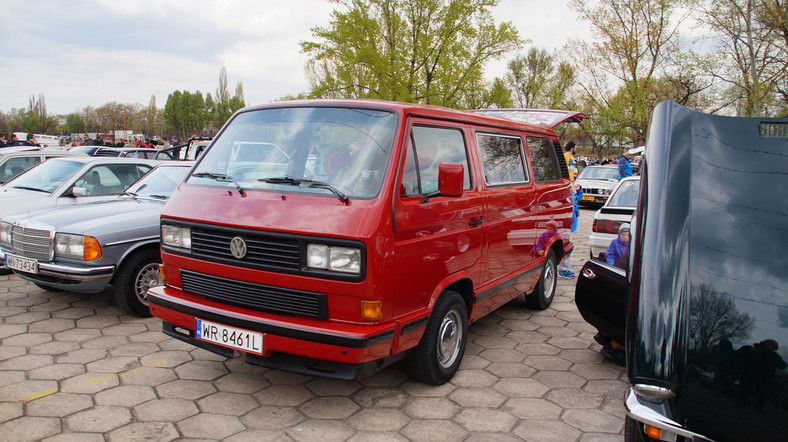 Youngtimer Warsaw otwarcie sezonu 2016 na torze FSO