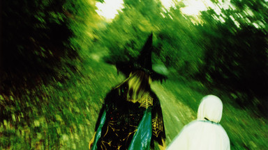 Chociaż od słynnego procesu minęło ponad 300 lat, w Salem nadal spotkać można czarownice. Niektórzy twierdzą nawet, że jest ich za dużo