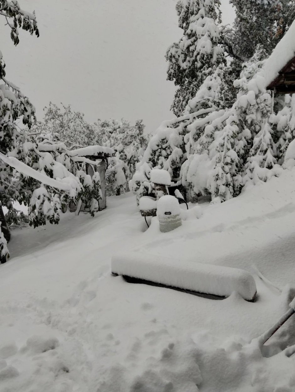 Sneg u kuršumlijskom selu Kosmača