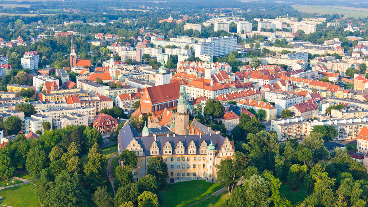 Oleśnica - pogoda i atrakcje