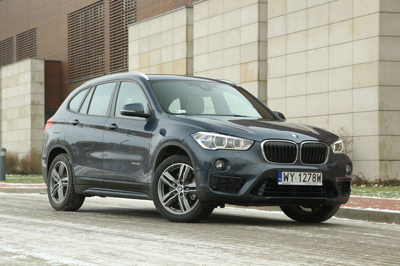 BMW X1 xDrive 25i - ma coś z vana