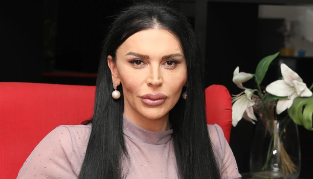 Pevačica koja je priznala da je prostituka puštena iz pritvora