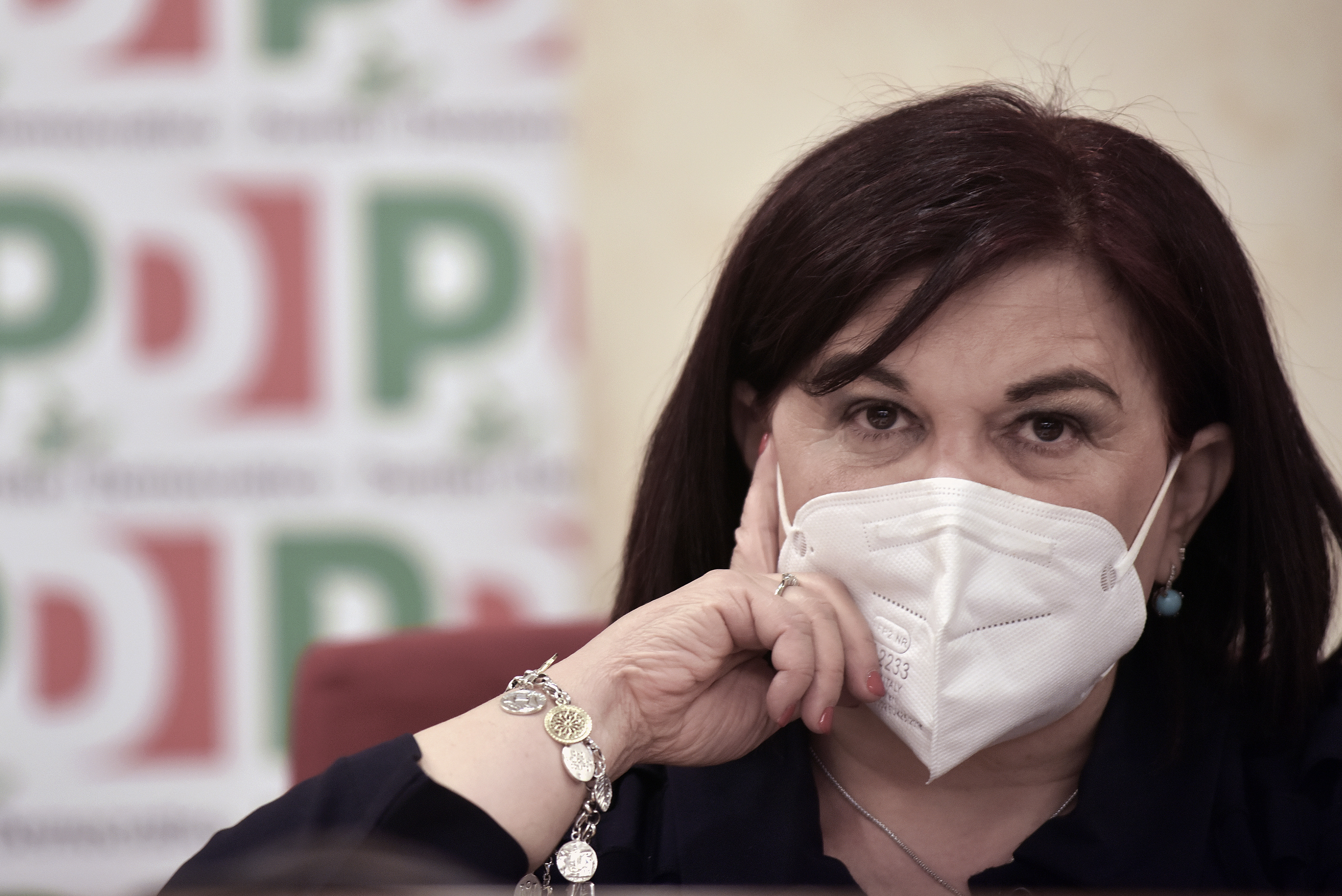 Pezzopane e Pagano nella lista bersagli neofascisti