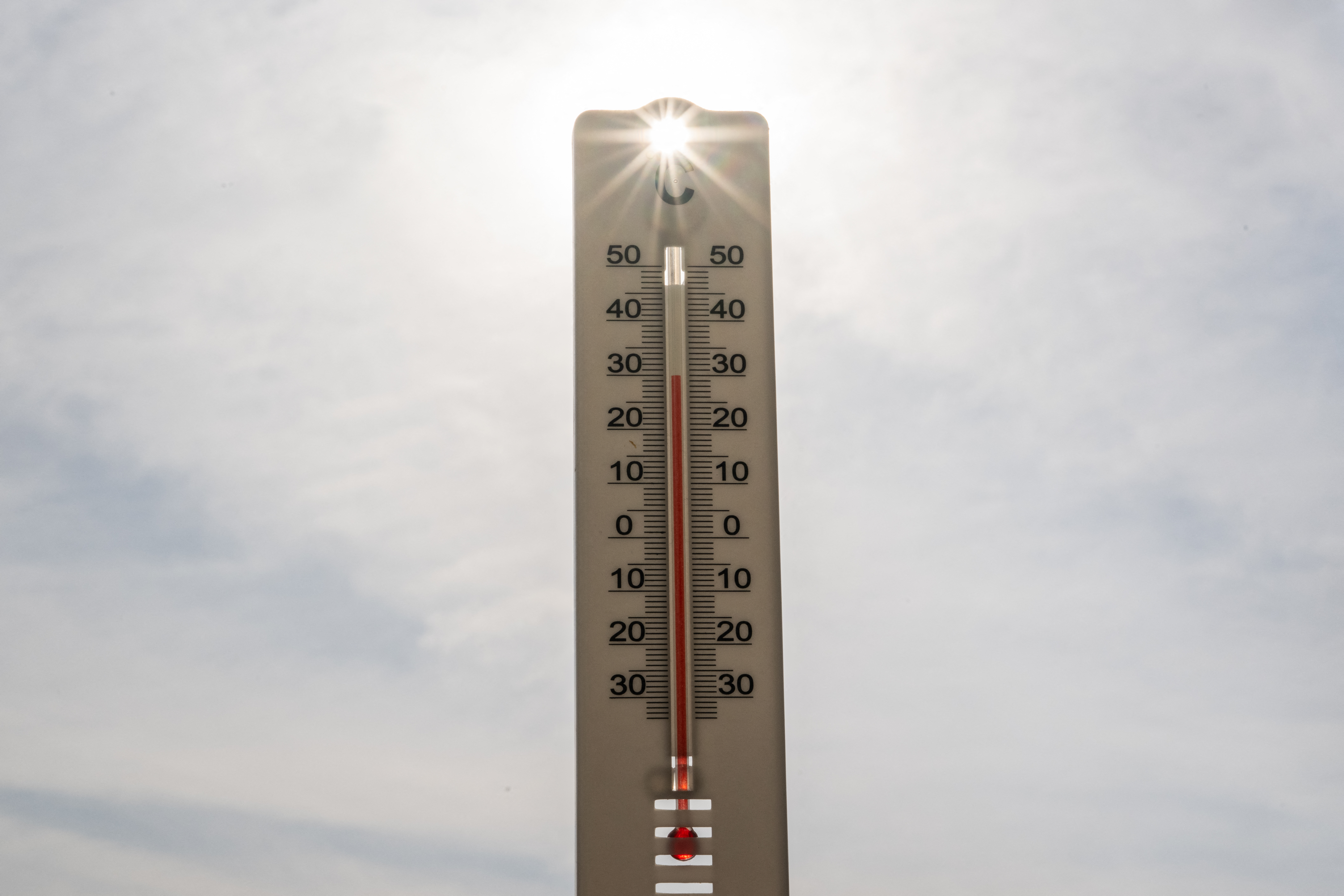 Weer: weekend koeler, maar komt daarna de hitte weer terug?