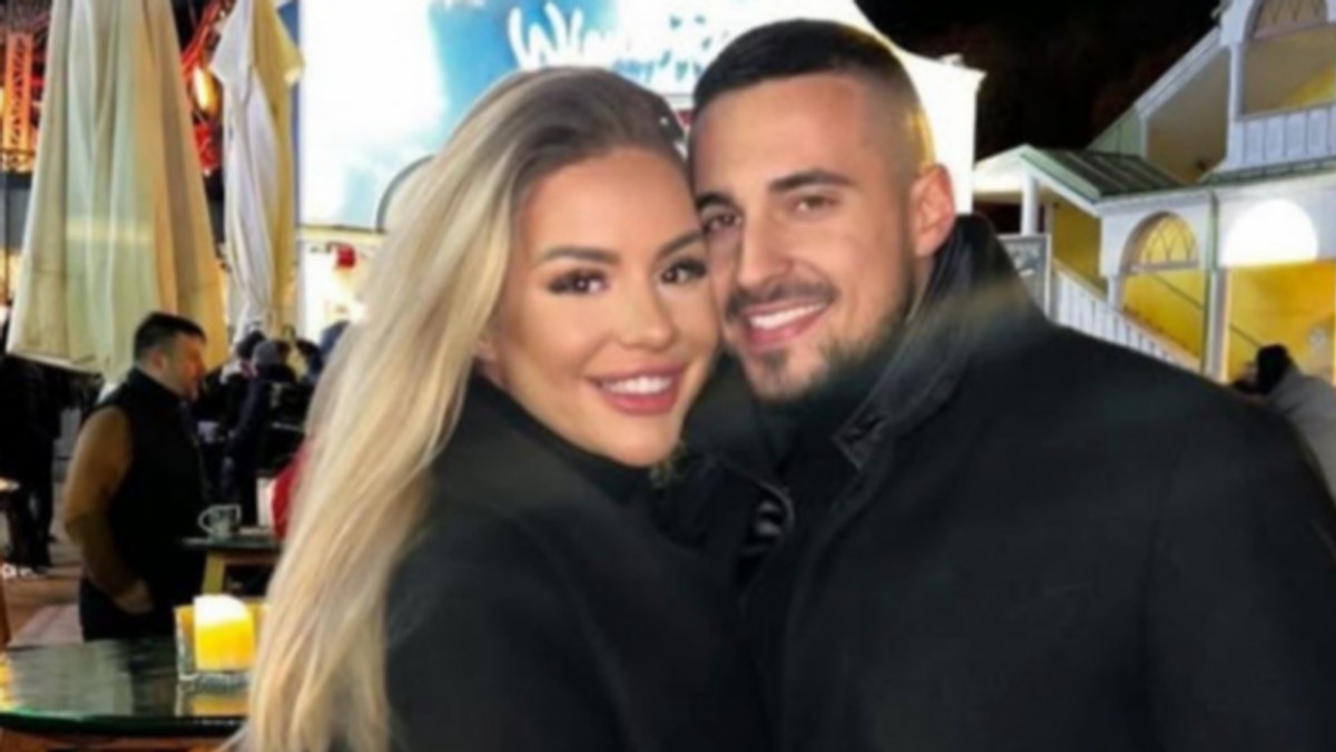 Snajka Dragane Mirković pozirala sa Markom i izazvala pometnju na mrežama