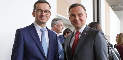 Morawiecki wygrywa z Dudą. Nowy sondaż