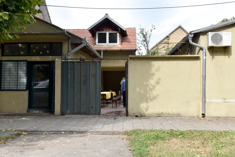 Kuća u Kačarevu gde je živela porodica ubijene Marije