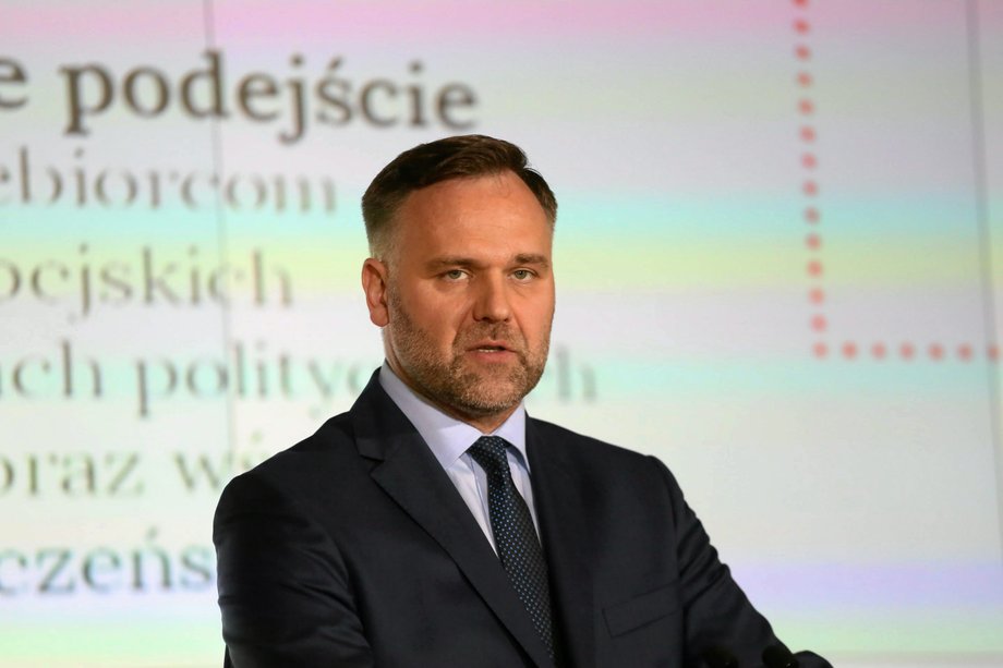 Minister Skarbu twierdzi, że w KGHM doszło do zaniechań