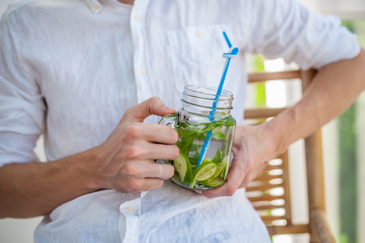 Uhorka ako ideálne osvieženie do limonády počas horúcich letných dní.