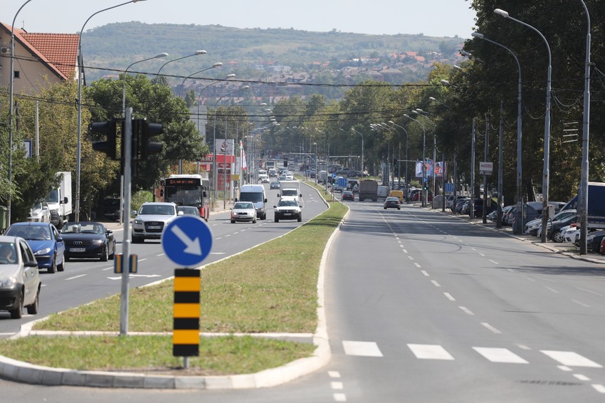 Aleksandar Šapić obišao rekonstruisanu Višnjičku ulicu na Paliluli